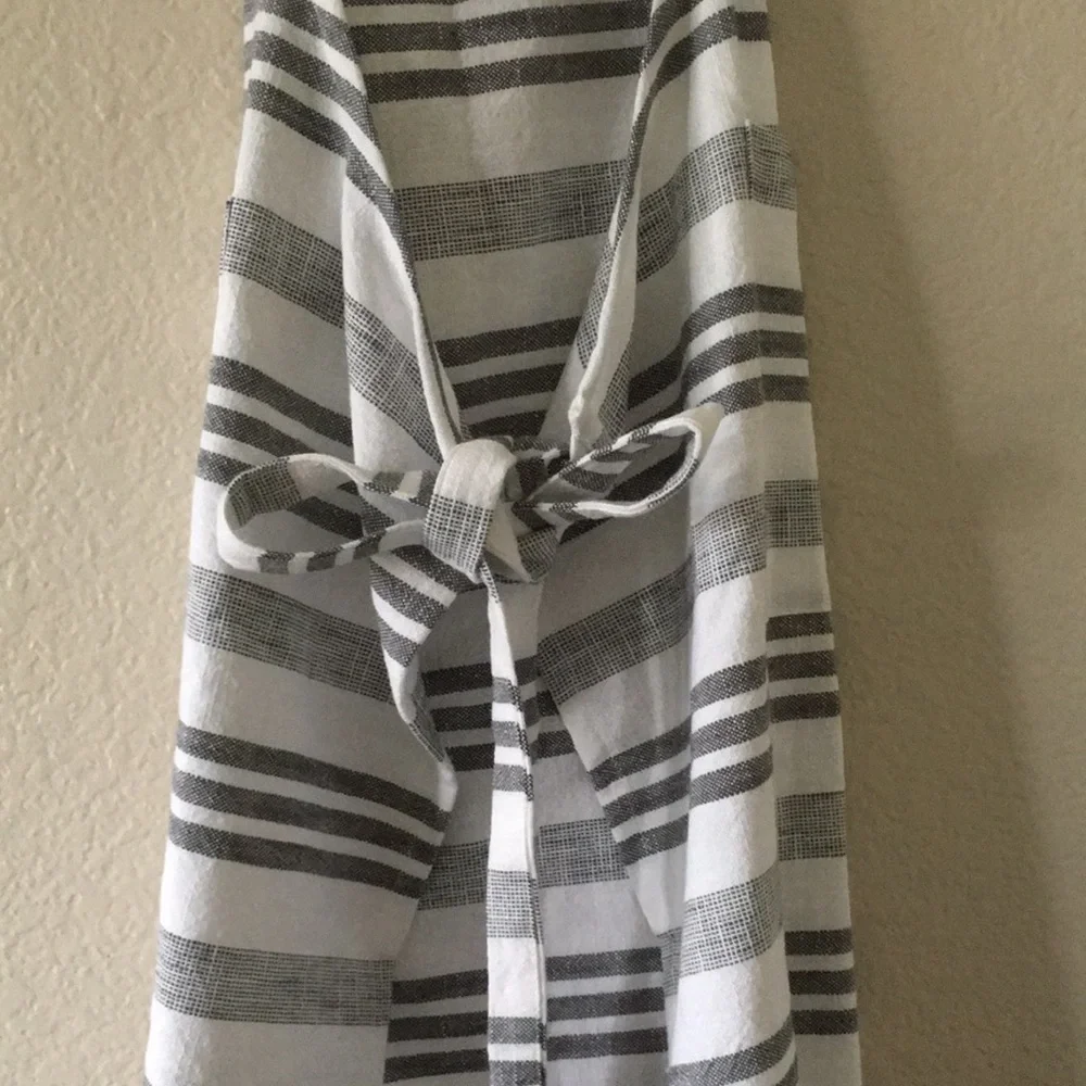 World Market Apron India 100% Cotton Farmhouse White Blue Stripe 29
